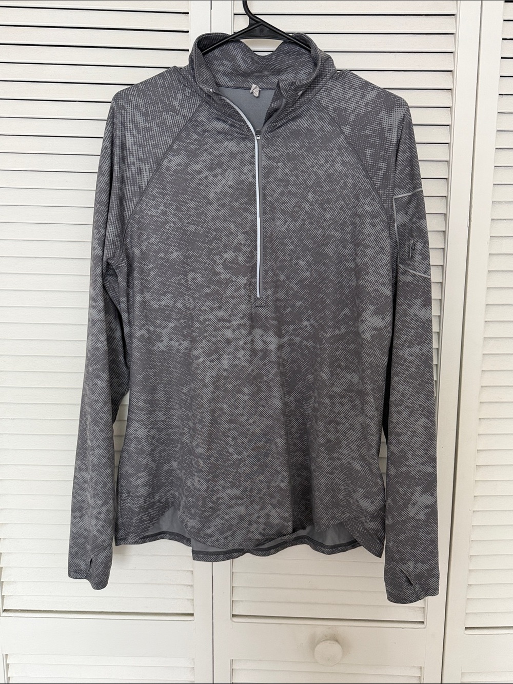 Under Armour 1/4 Zip Long Sleeve